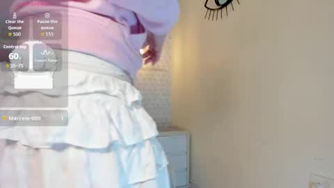  K I T T  Y  online show from 04.01.26