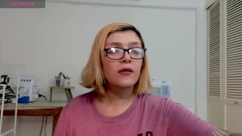 Kitty Trixy online show from 05.27.26