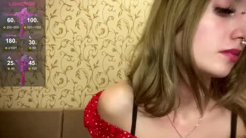 Snapshot of kittywithu chatting on 09.16.25 kittywithu online show from 09.16.25