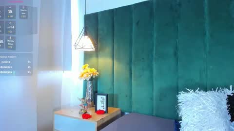 K I T T Y Y  online show from 09.08.25