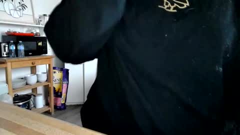 Kittyymaze online show from 03.31.26