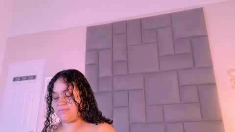 Kitty Hill online show from 10.02.25