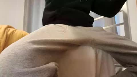 kiwibulge123 online show from 04.01.26