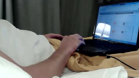 kiwibulge123 online show from 04.04.26