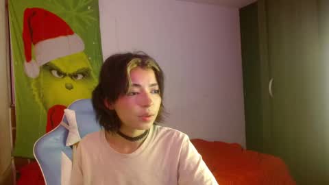 kiyu online show from 11.18.25