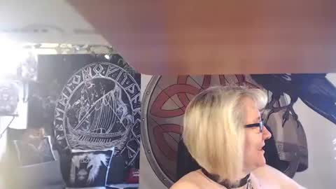 Michelle online show from 03.03.25