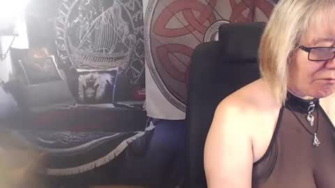 Michelle online show from 03.04.25