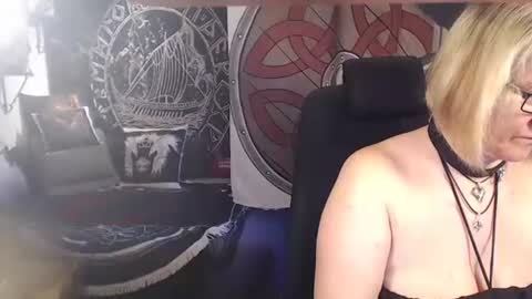 Michelle online show from 03.12.25