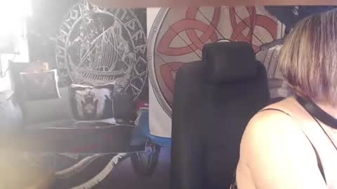 Michelle online show from 05.11.26