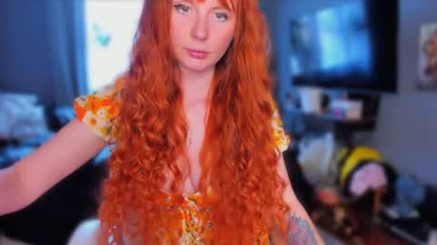 Snapshot of klementinagirl chatting on 06.28.26 Klementinafanslyklementina6661 online show from 06.28.26
