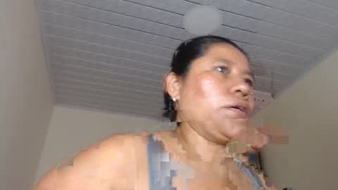 Snapshot of kloe_boobs chatting on 02.24.25 Kloe online show from 02.24.25