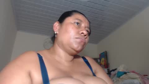 Snapshot of kloe_boobs chatting on 03.07.25 Kloe online show from 03.07.25