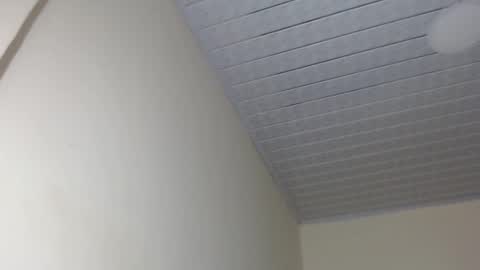 Snapshot of kloe_boobs chatting on 03.10.25 Kloe online show from 03.10.25