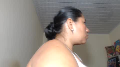 Snapshot of kloe_boobs chatting on 10.01.25 Kloe online show from 10.01.25