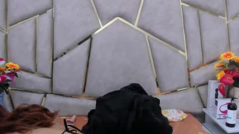 Snapshot of kloe_candy1 chatting on 02.13.25 kloe online show from 02.13.25