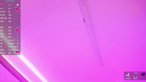 Snapshot of kloe_raize chatting on 12.03.24 Kloe online show from 12.03.24