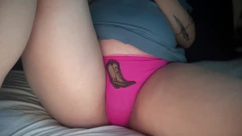 Snapshot of knextdoor chatting on 09.29.25 knextdoor online show from 09.29.25