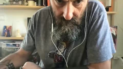 Snapshot of knicker76 chatting on 10.08.25 knicker76 online show from 10.08.25