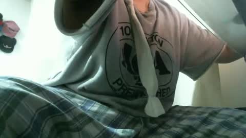 Snapshot of knickfranco chatting on 10.17.25 knickfranco online show from 10.17.25