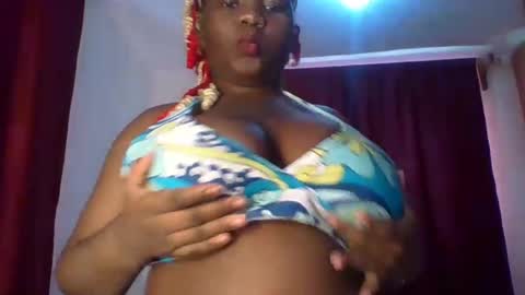 Snapshot of knight_nurse69 chatting on 02.18.25 knight_nurse69 online show from 02.18.25