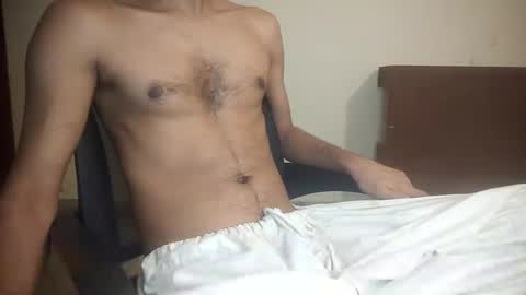 Snapshot of knightrider5566 chatting on 10.04.25 Harry online show from 10.04.25