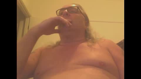 knobout online show from 01.05.25