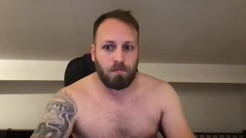 Snapshot of kobasic chatting on 12.16.24 hugo online show from 12.16.24