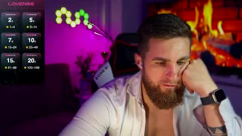 Snapshot of kochka25 chatting on 04.26.26 Sweet boy online show from 04.26.26