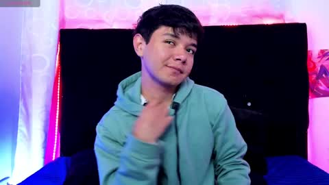 Snapshot of kody_sexy chatting on 09.19.25 kody_sexy online show from 09.19.25