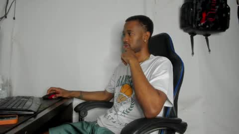 kofi online show from 05.11.26