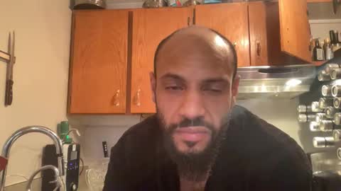 Snapshot of kofigardner chatting on 02.01.26 A Dick Ting online show from 02.01.26