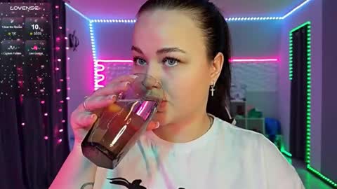 Snapshot of kokokolla chatting on 02.02.26 Mia online show from 02.02.26