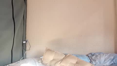 Konny and Laila online show from 04.22.26