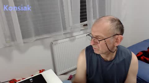 Komsiak online show from 01.18.26