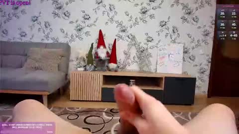 Snapshot of kontikss chatting on 11.24.25 kontikks online show from 11.24.25