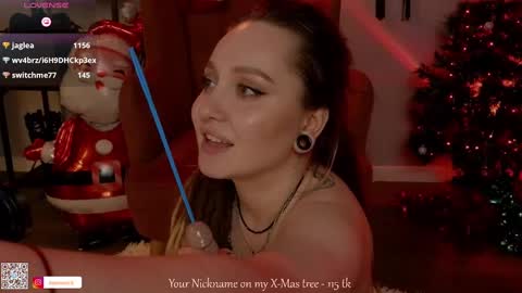 Snapshot of koracrosbie chatting on 12.17.24 Kora TG channel online show from 12.17.24