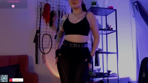 Snapshot of koracrosbie chatting on 02.01.25 Kora TG channel online show from 02.01.25