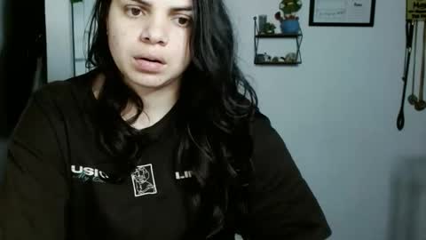 Karoll online show from 09.16.25