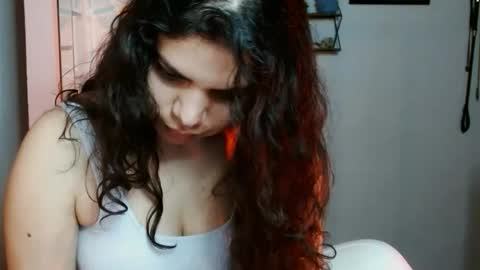 Karoll online show from 10.15.25