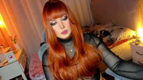 MISS ALICIA online show from 03.04.26