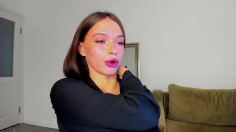 kossie_ online show from 11.04.25