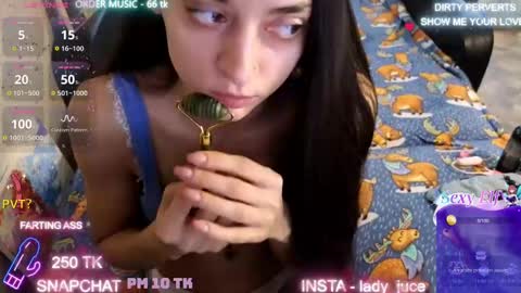 Snapshot of kotogal chatting on 02.27.25 Gal online show from 02.27.25