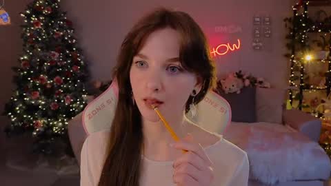 Snapshot of kottyaa_ch chatting on 01.04.25 Kottyaa cb FOLLOWING online show from 01.04.25