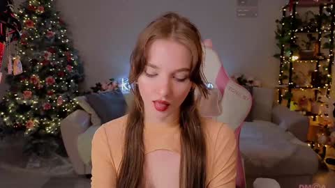 Snapshot of kottyaa_ch chatting on 01.08.25 Kottyaa cb FOLLOWING online show from 01.08.25