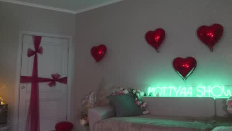 Snapshot of kottyaa_ch chatting on 02.21.25 Kottyaa cb FOLLOWING online show from 02.21.25