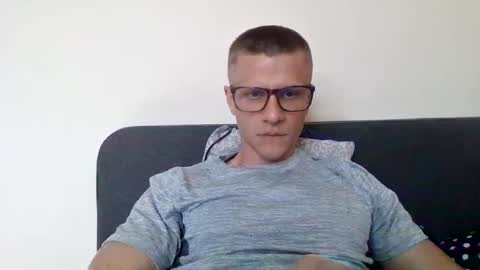 Snapshot of kourii chatting on 03.14.26 Kourii online show from 03.14.26