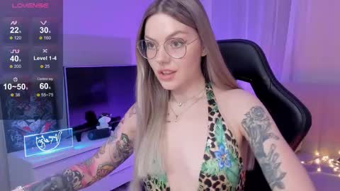 Jess online show from 10.04.25