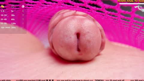 Snapshot of kpetra chatting on 01.12.25 Petra online show from 01.12.25