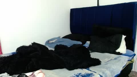 Snapshot of kratos_and_afrodita chatting on 11.11.25 kratos_and_afrodita online show from 11.11.25