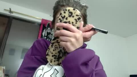 kratos_and_afrodita online show from 12.18.25